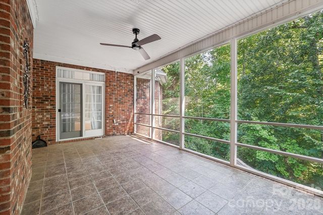 5505 Hickory Leaf Court, Mount Holly, NC 28120