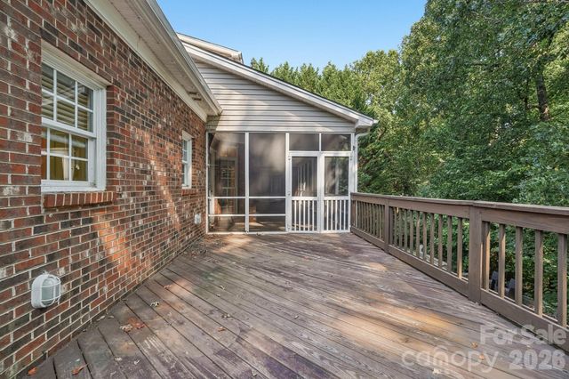 5505 Hickory Leaf Court, Mount Holly, NC 28120