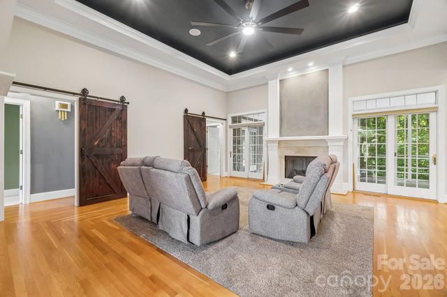 5505 Hickory Leaf Court, Mount Holly, NC 28120