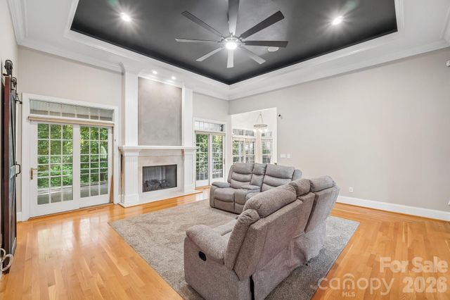 5505 Hickory Leaf Court, Mount Holly, NC 28120