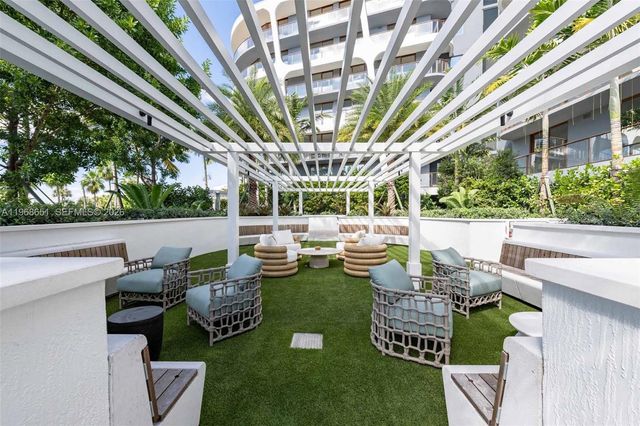 3900 Alton Road 205, Miami Beach, FL 33140