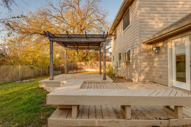 2304 Willow WAY, Round Rock, TX 78664