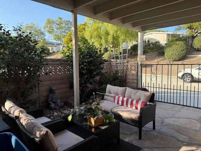 3725 Bay Leaf Way, Oceanside, CA 92057