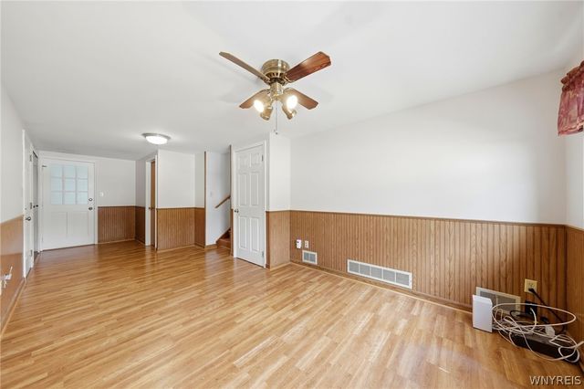 135 Millwood Drive, Tonawanda, NY 14150