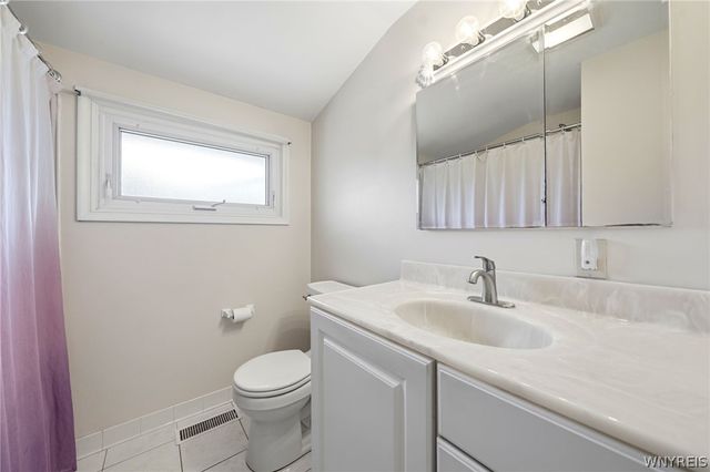 135 Millwood Drive, Tonawanda, NY 14150