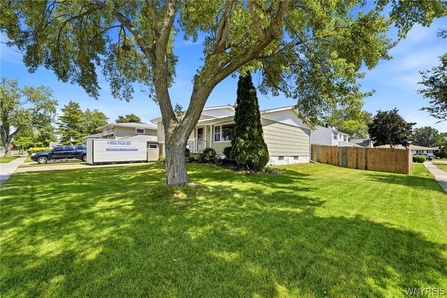 135 Millwood Drive, Tonawanda, NY 14150