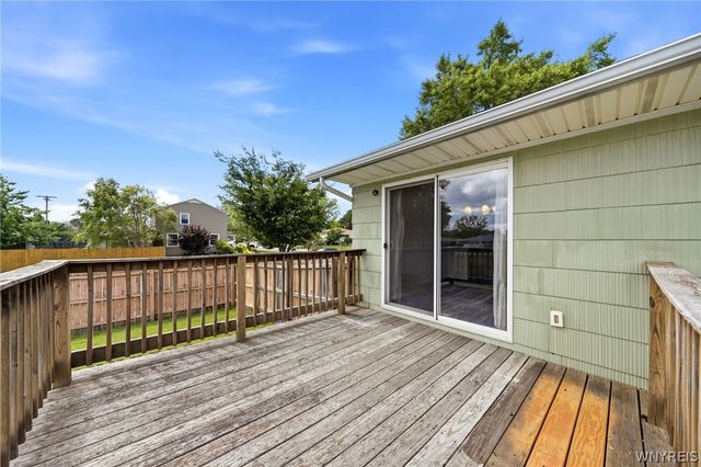 135 Millwood Drive, Tonawanda, NY 14150