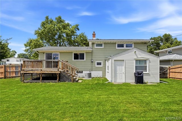135 Millwood Drive, Tonawanda, NY 14150