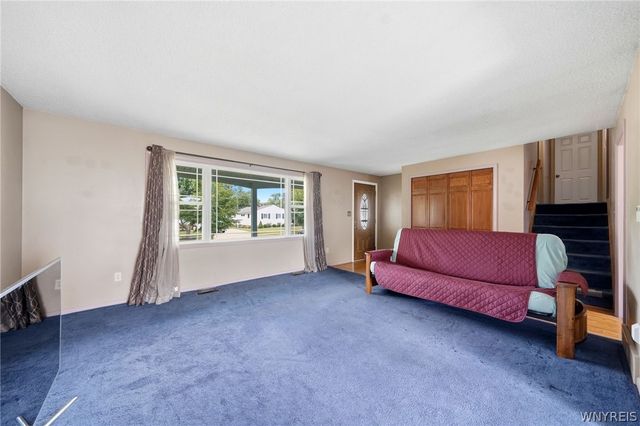 135 Millwood Drive, Tonawanda, NY 14150