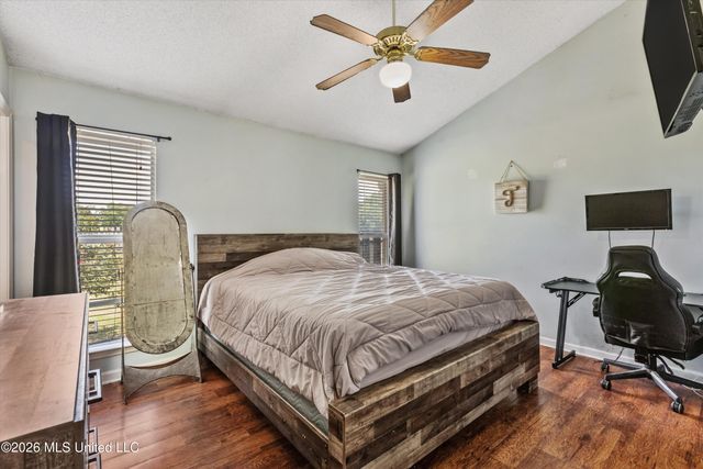 6108 Magnolia Lakes Drive, Olive Branch, MS 38654