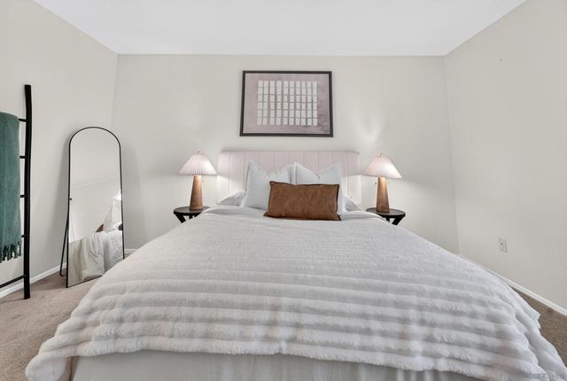 13059 Wimberly Sq 125, San Diego, CA 92128