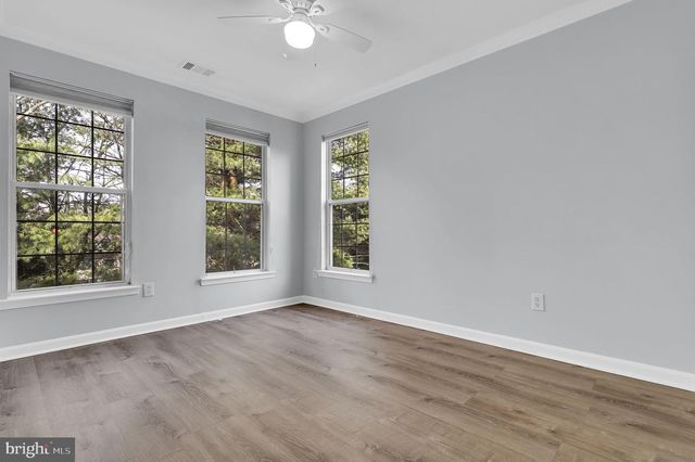 9707 MEGGS POINT PL, Gaithersburg, MD 20886