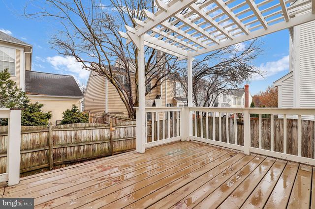 9707 MEGGS POINT PL, Gaithersburg, MD 20886