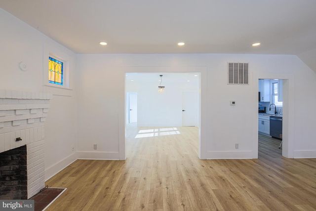 3916 W STRATHMORE AVE, Baltimore, MD 21215