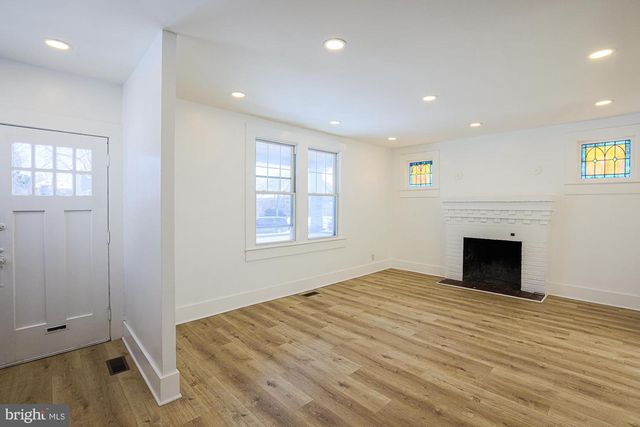 3916 W STRATHMORE AVE, Baltimore, MD 21215