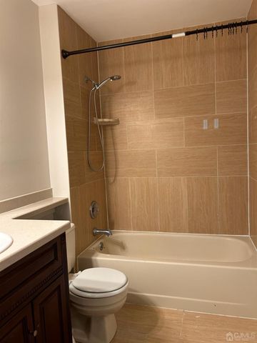 614 Aspen Drive 614, Plainsboro, NJ 08536