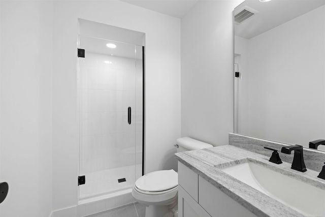 63677 Mulberry Drive, Washington, MI 48095