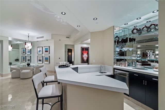 2747 Paradise Road 3404, Las Vegas, NV 89109