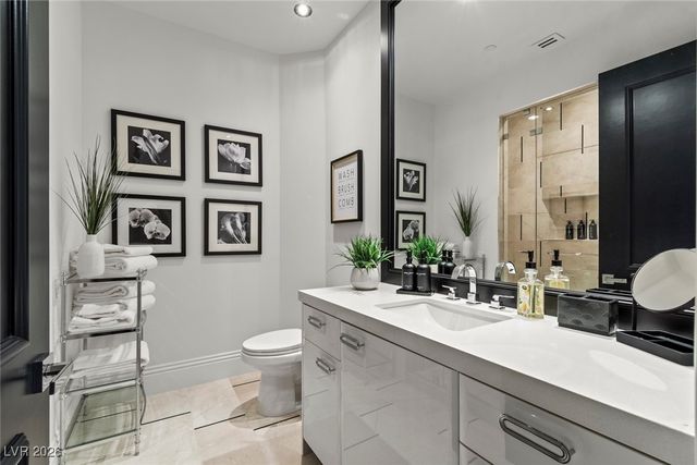 2747 Paradise Road 3404, Las Vegas, NV 89109