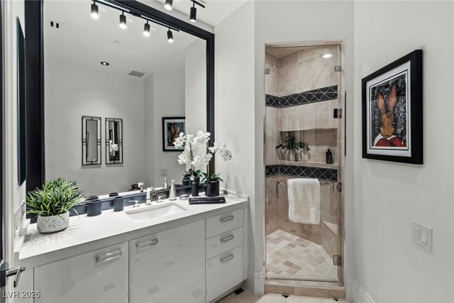 2747 Paradise Road 3404, Las Vegas, NV 89109