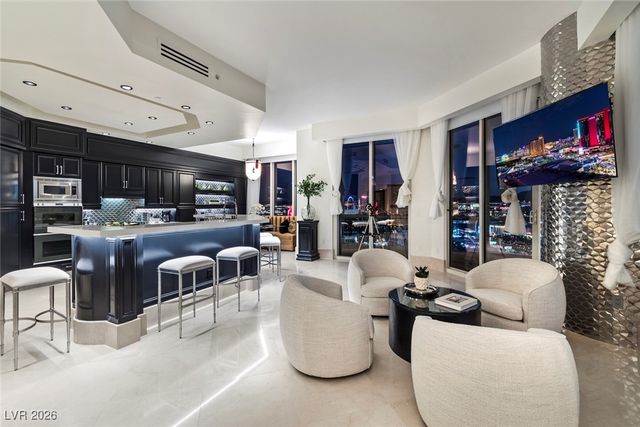 2747 Paradise Road 3404, Las Vegas, NV 89109