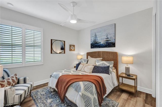 28561 Westmeath CT, Bonita Springs, FL 34135