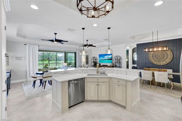 28561 Westmeath CT, Bonita Springs, FL 34135