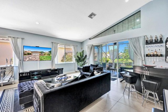 11067 Springbrook Circle, Boynton Beach, FL 33437