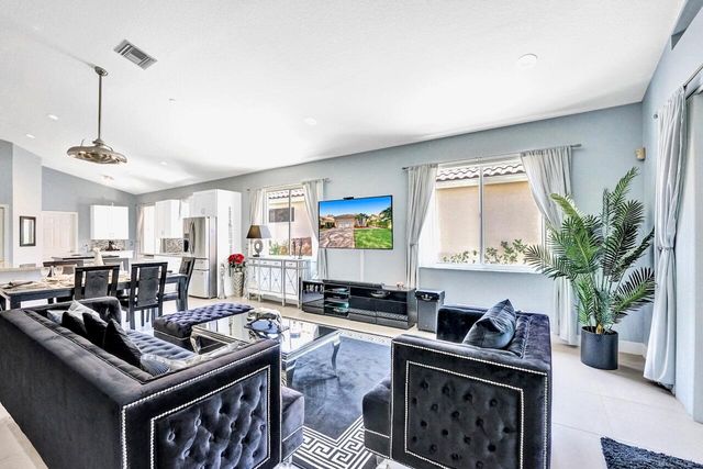 11067 Springbrook Circle, Boynton Beach, FL 33437