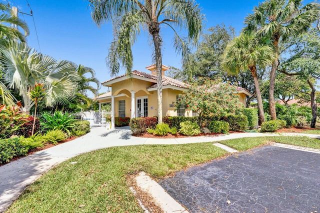 11067 Springbrook Circle, Boynton Beach, FL 33437