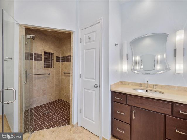 6881 OLD COURSE RD, Fayetteville, PA 17222