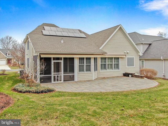 6881 OLD COURSE RD, Fayetteville, PA 17222