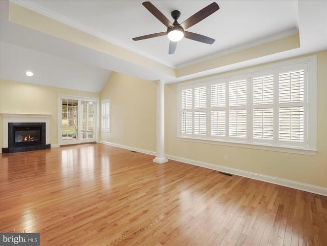 6881 OLD COURSE RD, Fayetteville, PA 17222