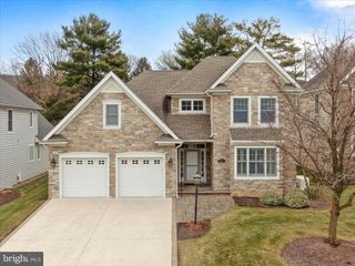 6881 OLD COURSE RD, Fayetteville, PA 17222