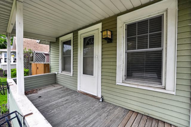 2533 S Washington Avenue, Lansing City, MI 48910
