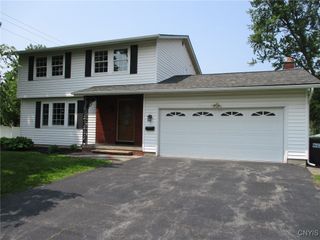 4963 Driftwood Drive, Salina, NY 13088