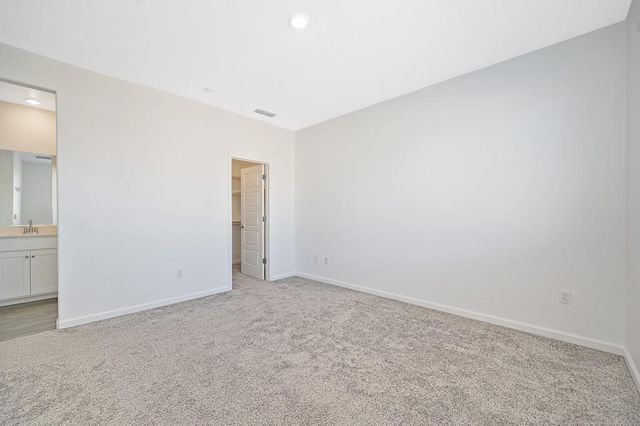 8859 Dorsetwood Way, Sacramento, CA 95829