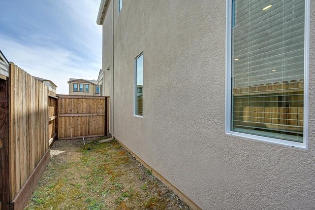 8859 Dorsetwood Way, Sacramento, CA 95829