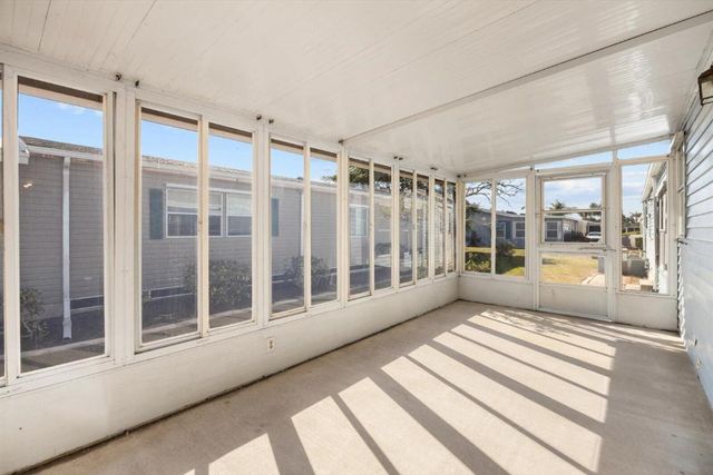 8527 Marlberry Court, Port St. Lucie, Port St Lucie, FL 34952