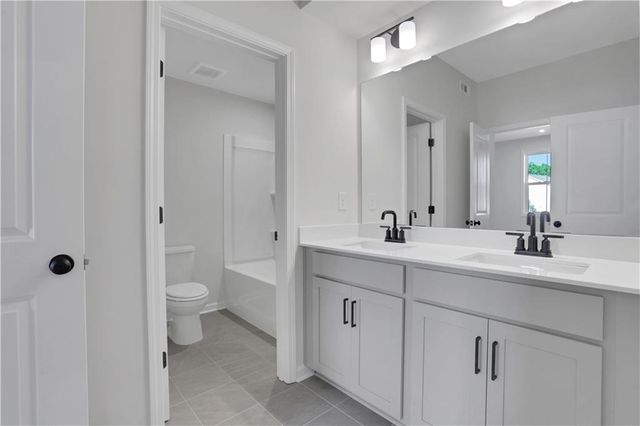 5113 Hillside Haven Drive SW, Powder Springs, GA 30127