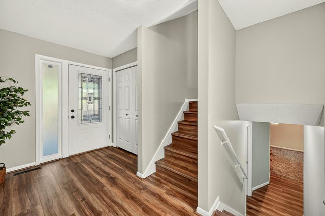 297 Majestic Road NW, Rochester, MN 55901