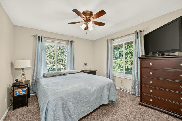 297 Majestic Road NW, Rochester, MN 55901