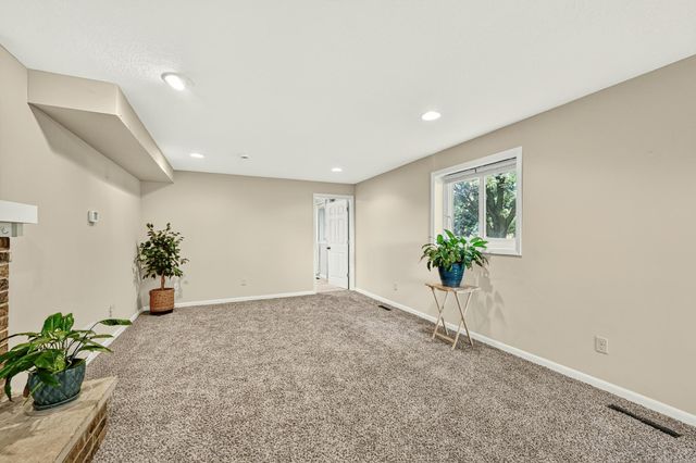 297 Majestic Road NW, Rochester, MN 55901