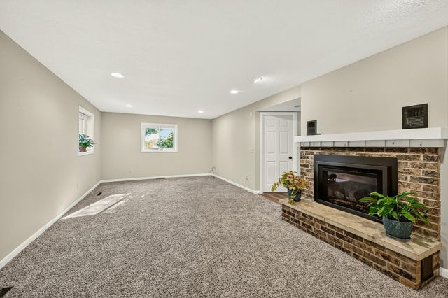 297 Majestic Road NW, Rochester, MN 55901