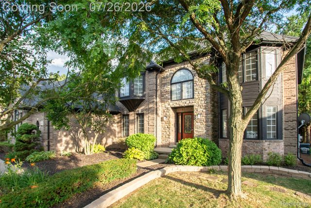 11226 Wilshire Drive, Shelby Charter Township, MI 48315