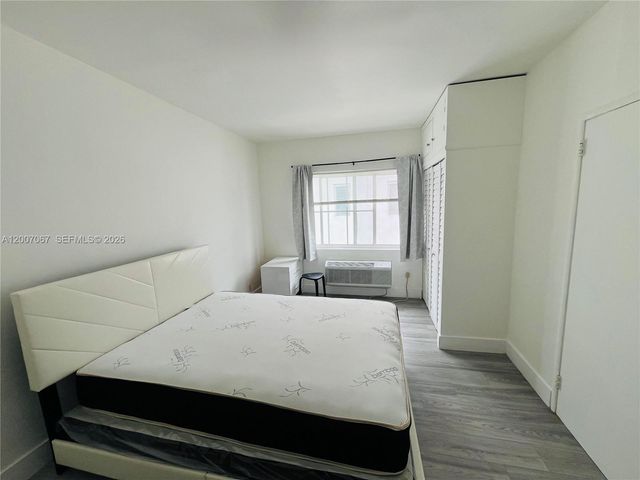 8011 Abbott Ave 8, Miami Beach, FL 33141