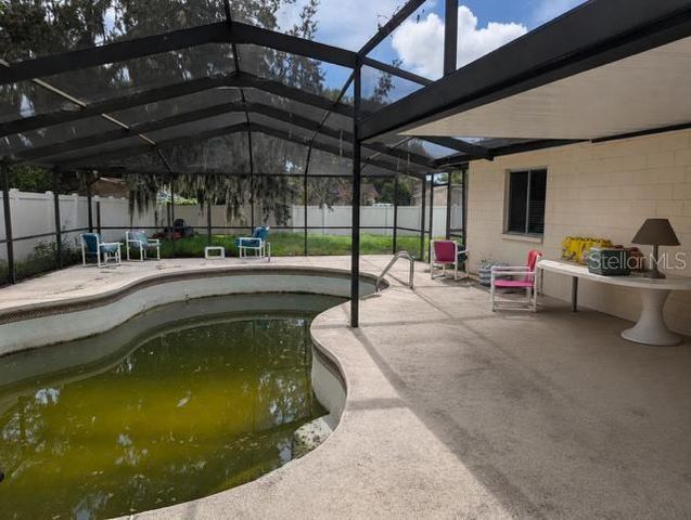 806 CROSSWINDS DRIVE, Brandon, FL 33511