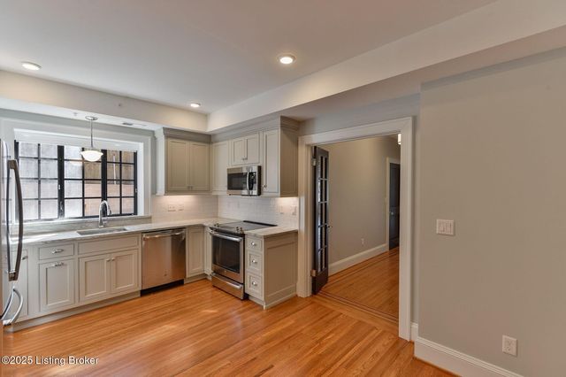 1411 Willow Ave 2, Louisville, KY 40204