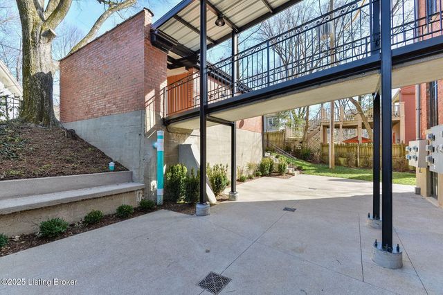 1411 Willow Ave 2, Louisville, KY 40204
