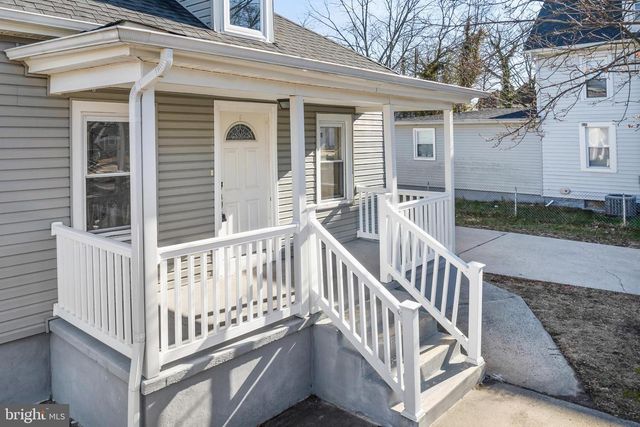 1311 PENN LINE RD, Paulsboro, NJ 08066